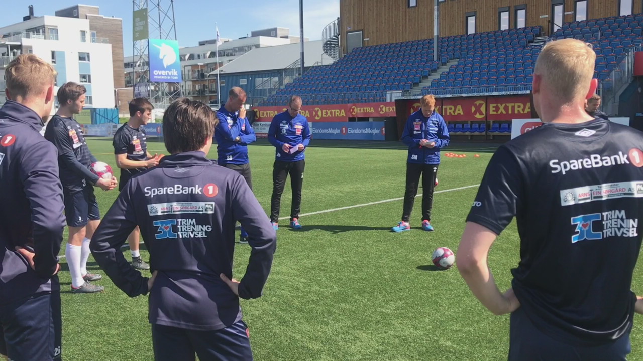 EB956867-1BD2-4085-AF7A-61E26B48FB30.MOV